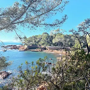  Appartement 2 Pieces Raphael Renove, Classe 4 Etoiles, 100 M Plages, Piscine, Tennis, Parc, Terrasse, Jardin Privatif